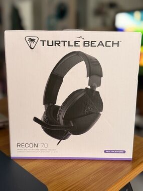 Turtle Beach Recon 70 Wired Over-Ear Gaming Headset - Black